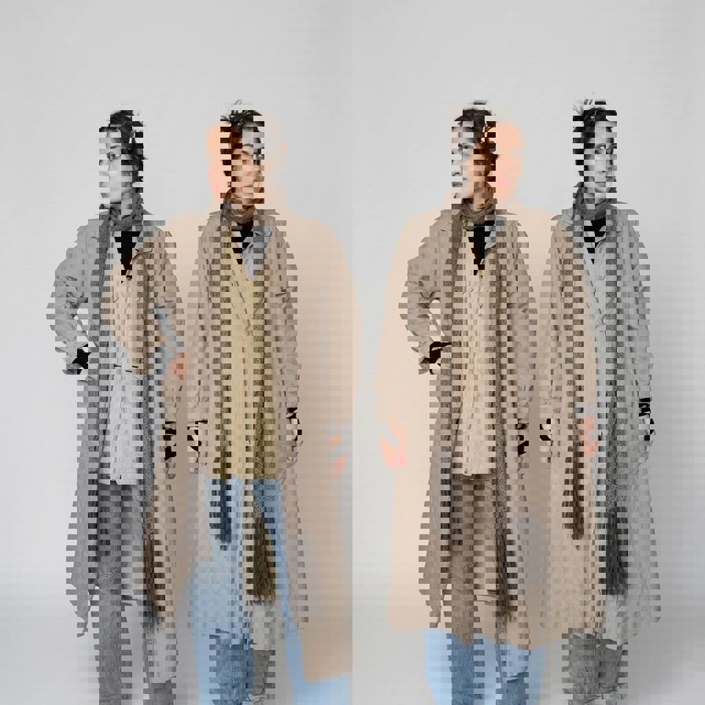 Классическое бежевое пальто