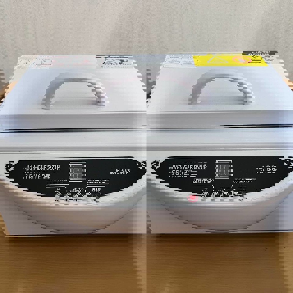 Лампа для маникюра, педикюра