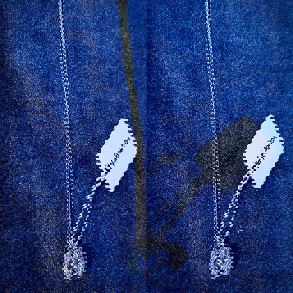 Серебряные серьги с кристаллами