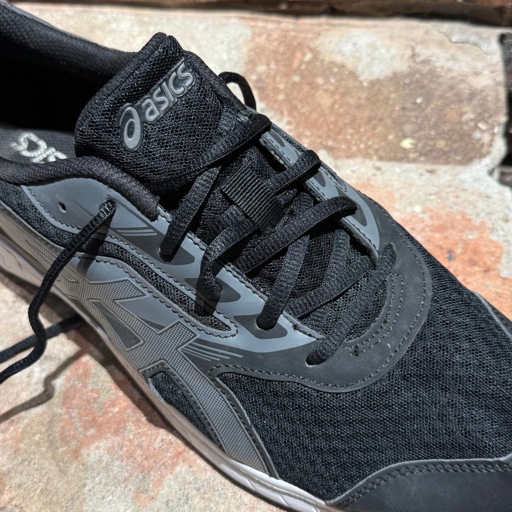 Мужские кроссовки Oasics