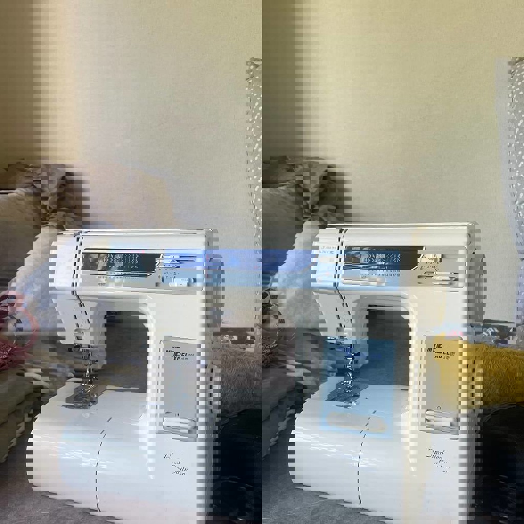 Швейная машинка Janome MyExcel 18W