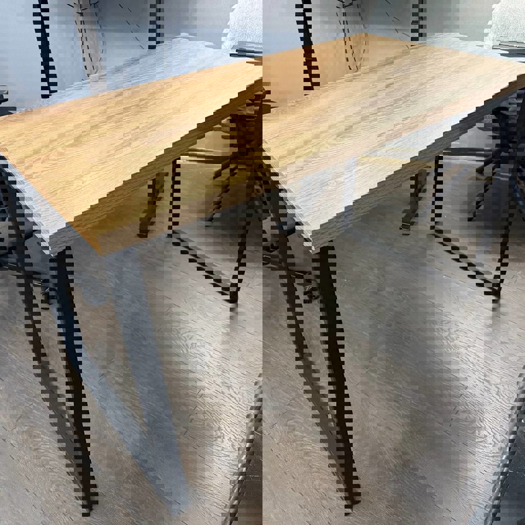 Стол рабочий