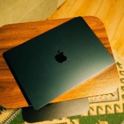 Macbook Air 13 M4 Midnight - фото 4