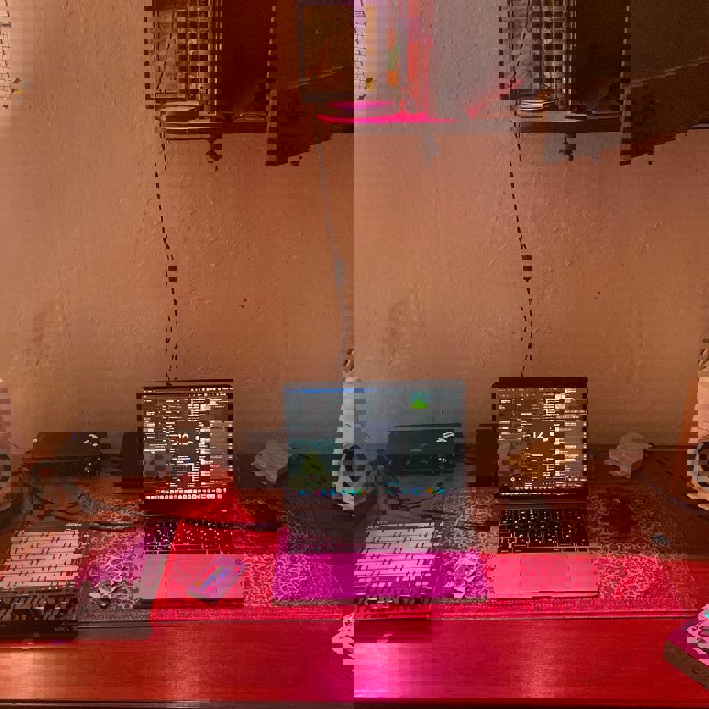 Мониторы Pioneer DM40