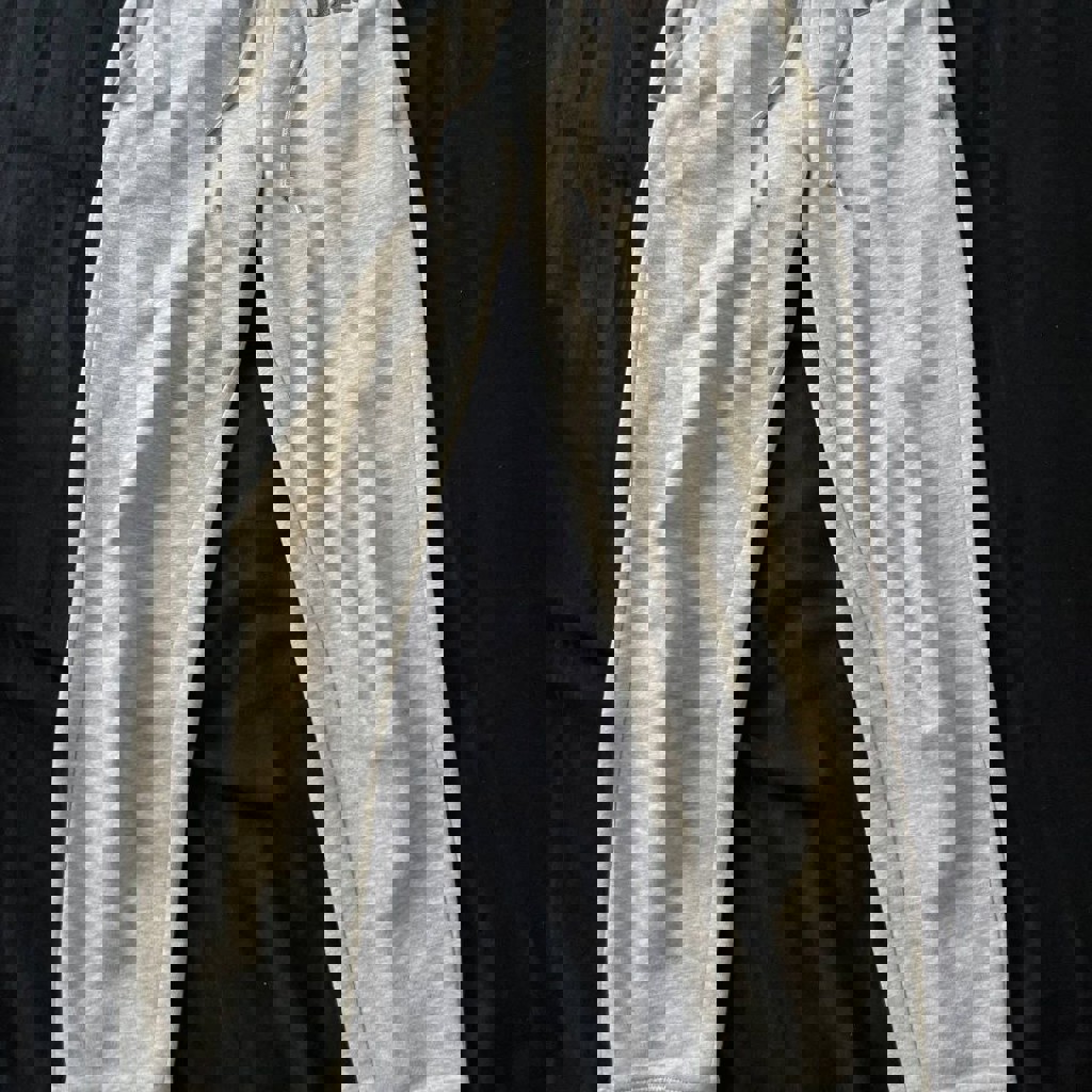 Спортивные штаны GAP для женщин