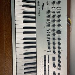 Korg Minilogue - фото 2