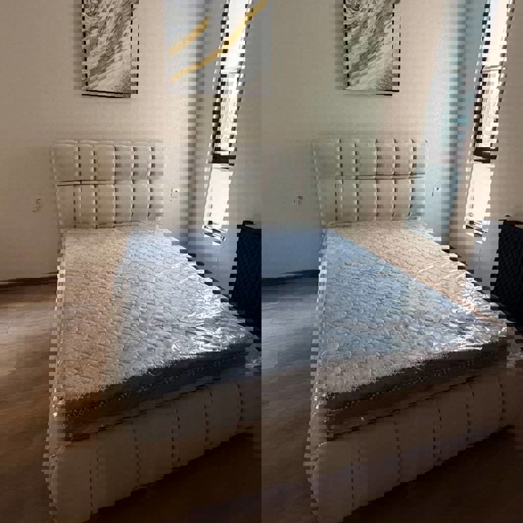 Кровать с матрасом