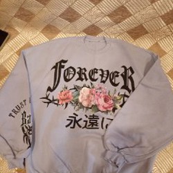 Красная толстовка - фото 3