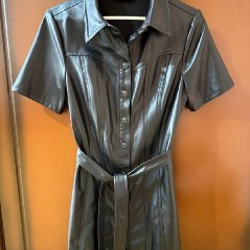 Платье из кожзама - фото 2