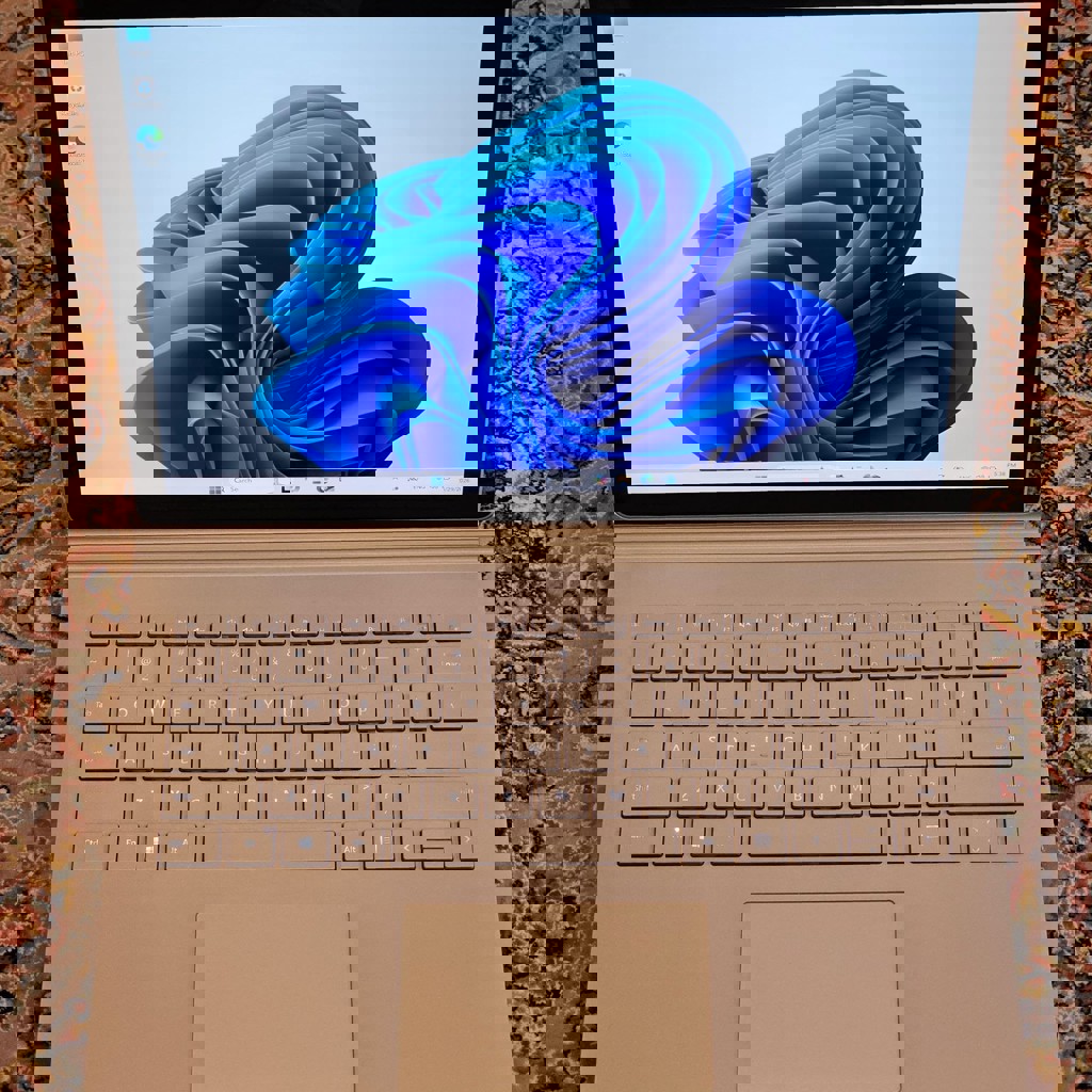 Ноутбук трансформер Microsoft Surface Book 2