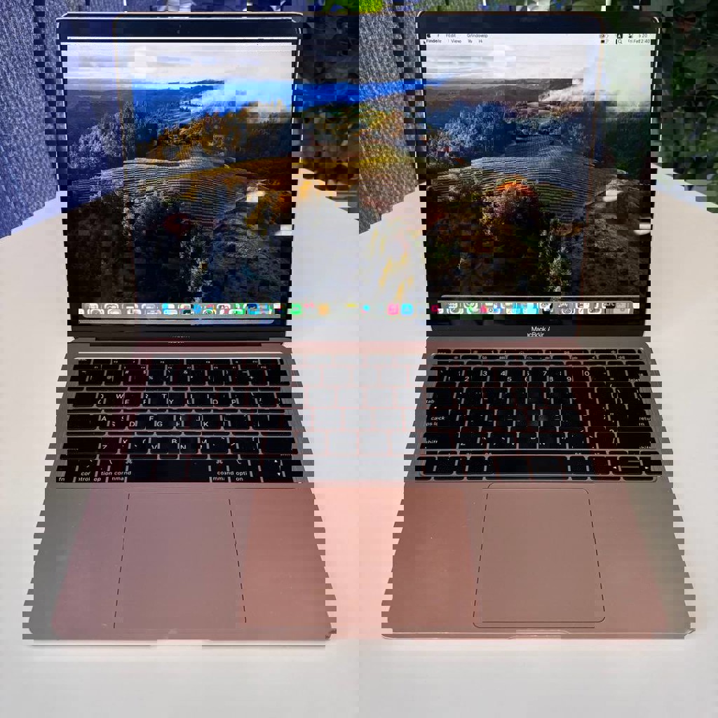 Macbook Air 2019 года