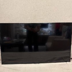 Бежевый диван с креслом - фото 1