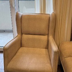 Бежевый диван с креслом - фото 6