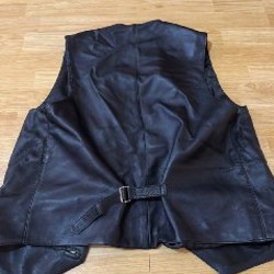 Кожаный жилет - фото 2