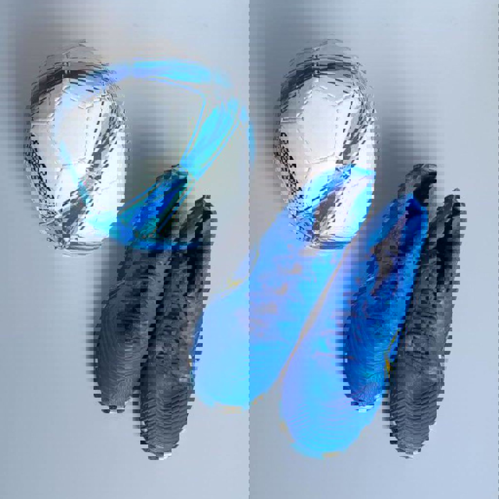 Футбольные бутсы