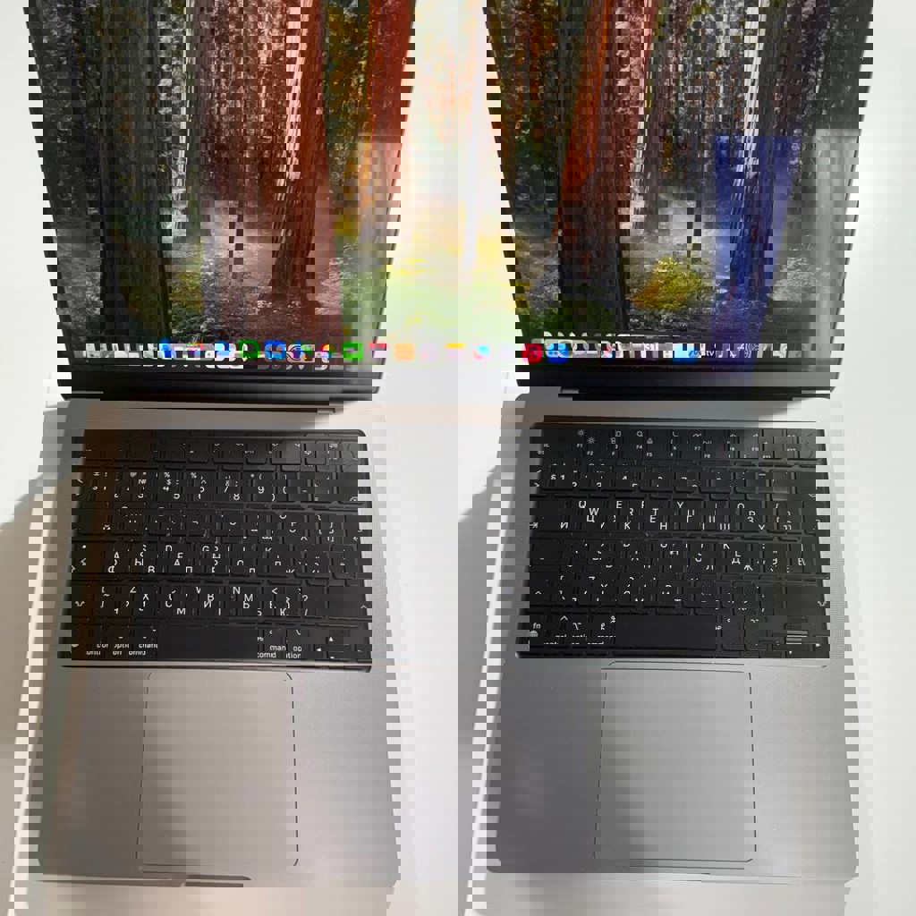 MacBook Pro 14 дюймов