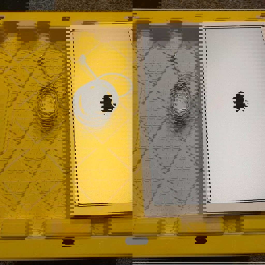 Apple MacBook Air 15' M4 Chip