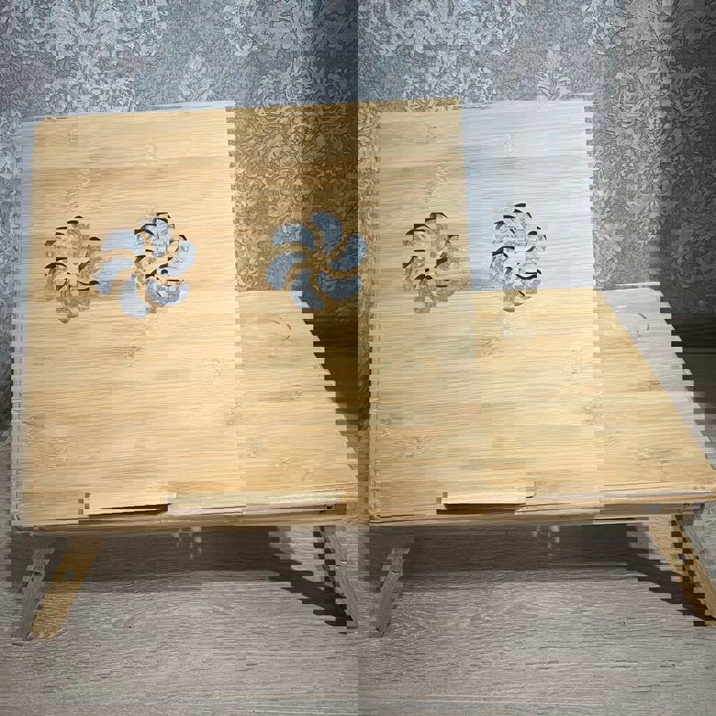 Столик-подставка для ноутбука