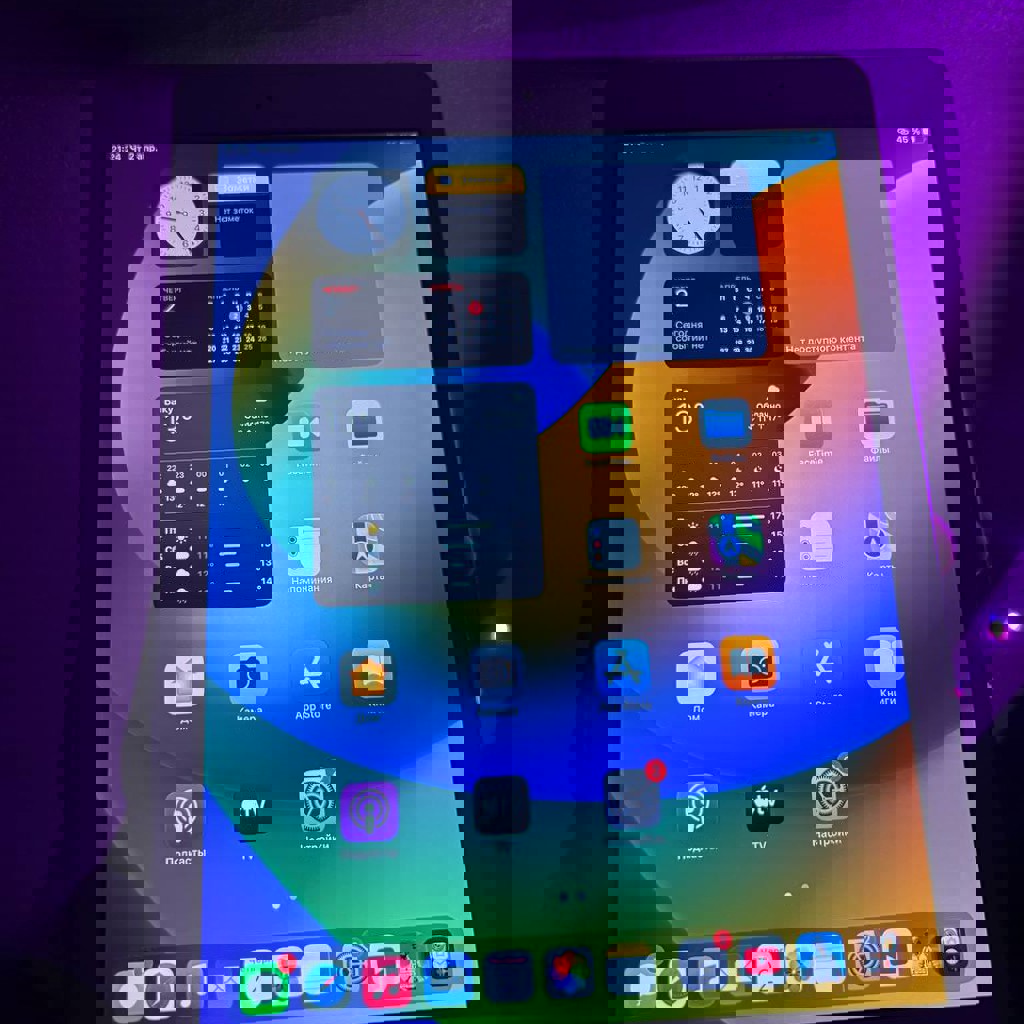 Apple iPad Pro 9.7' 32GB Wi-Fi (Silver)