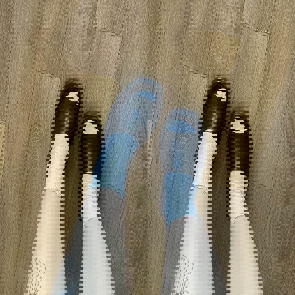 Тапки – мюли – сабо – сандалии