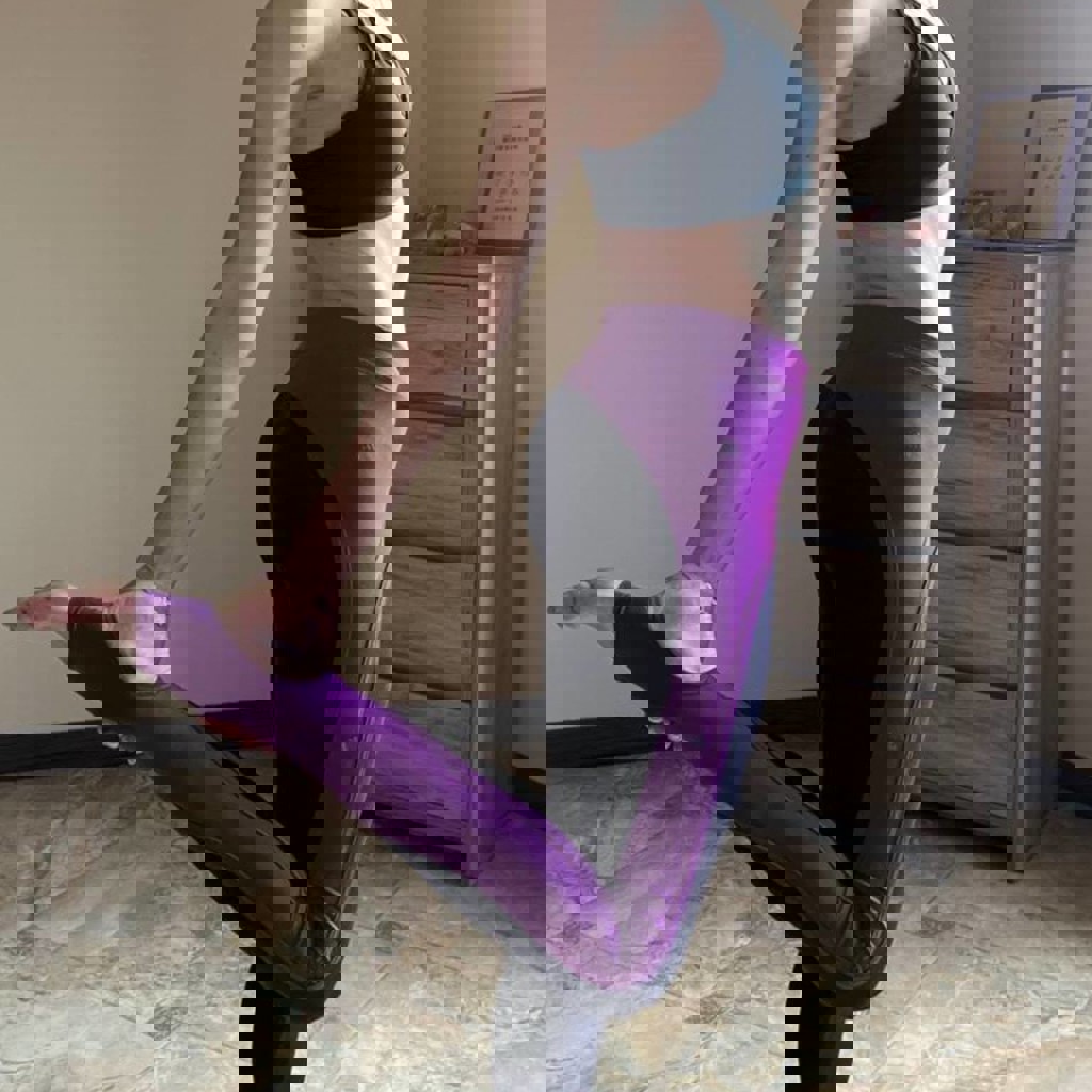 Леггинсы с замшевыми вставками