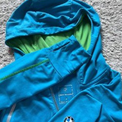 Спортивная кофта с капюшоном - фото 4