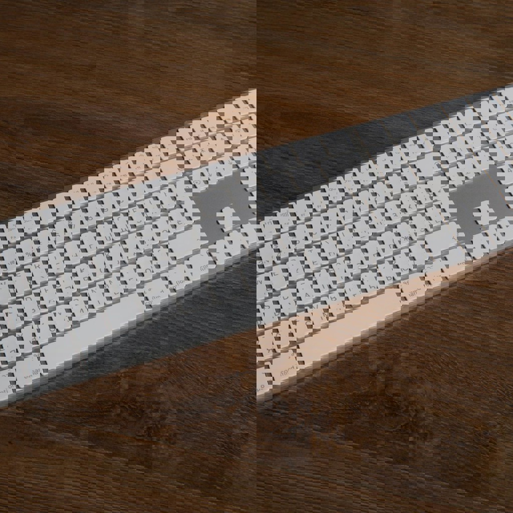 Apple Magic Keyboard 2