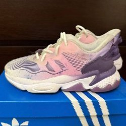 Оригинальные кроссовки Adidas - фото 6