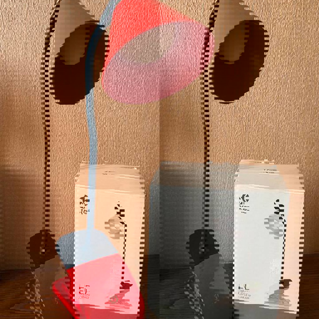 Лампа на прищепке