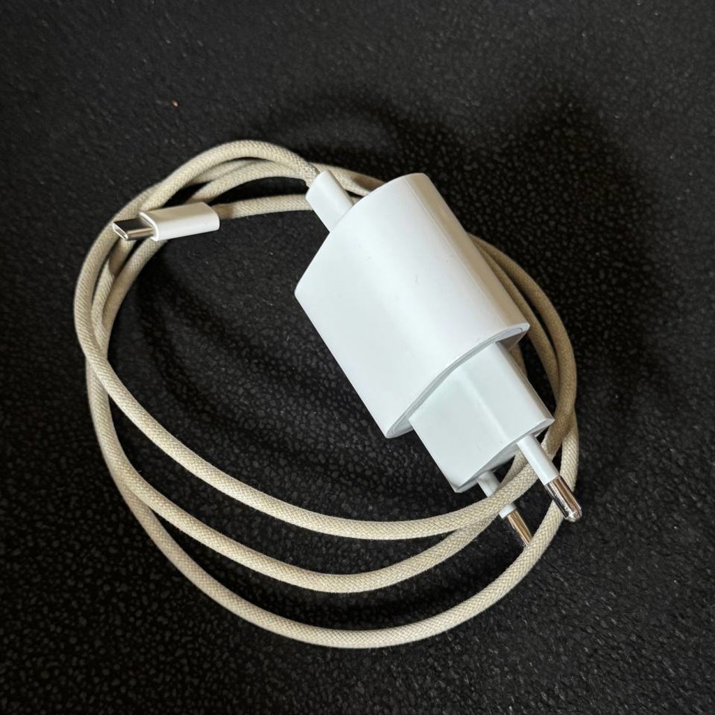 Зарядное устройство Apple iPhone