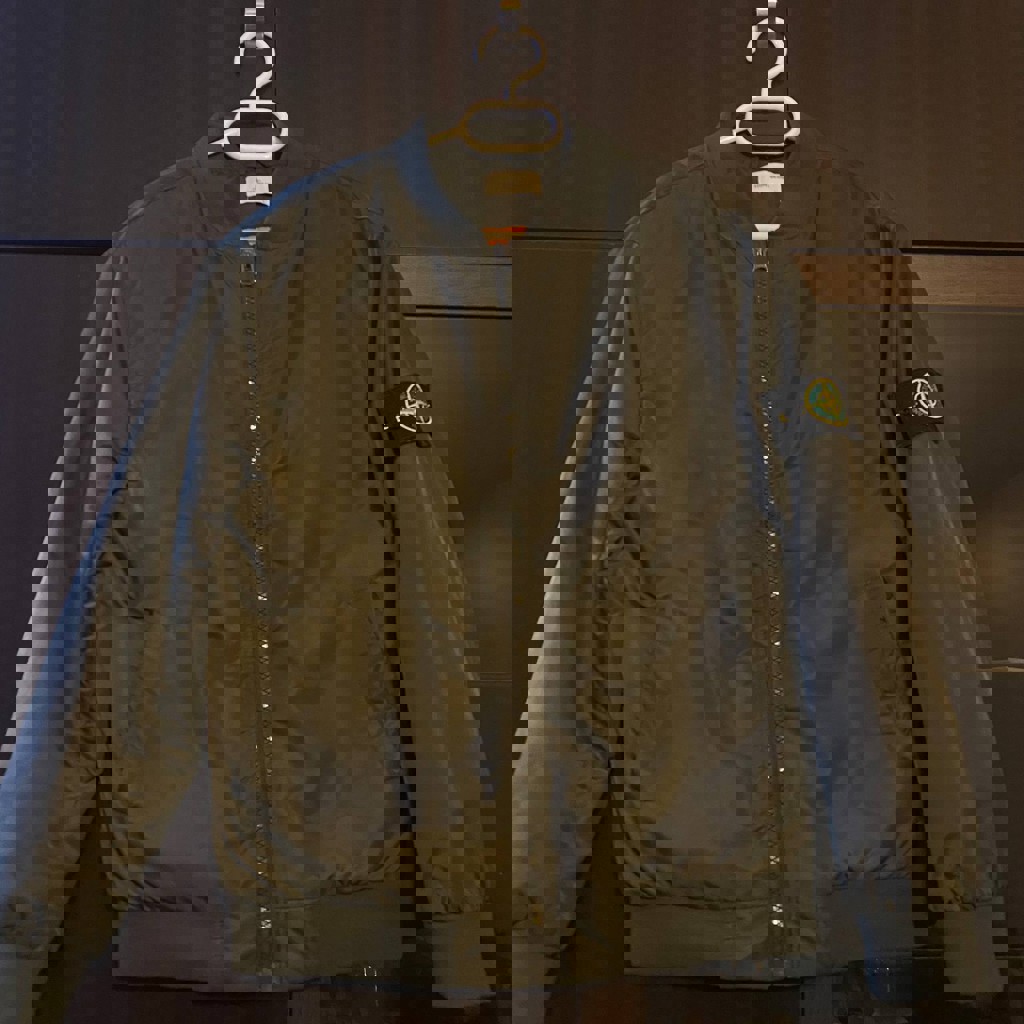 Бомбер Stone Island