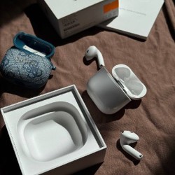 Apple AirPods 4 - фото 2