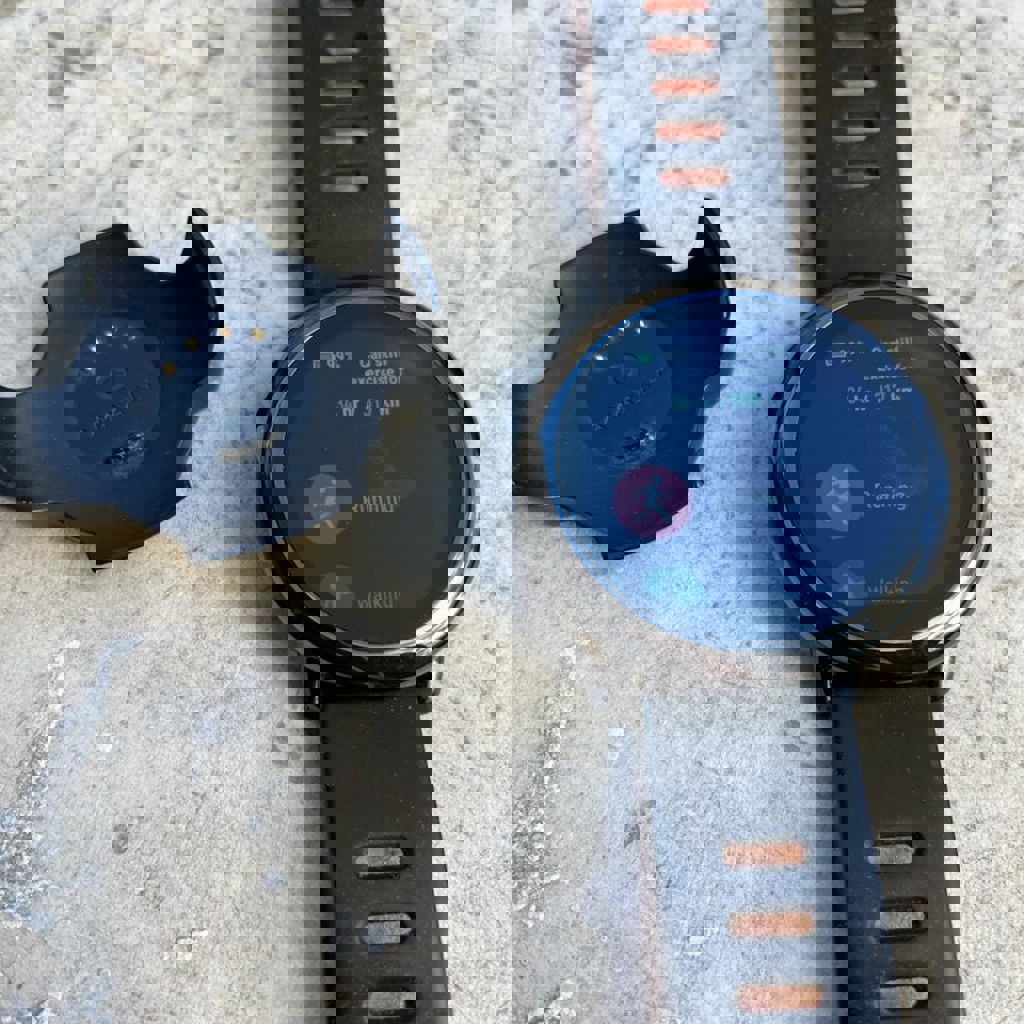 Часы Amazfit Pace