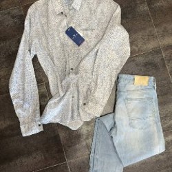 Комплект рубашки и джинсов - фото 2