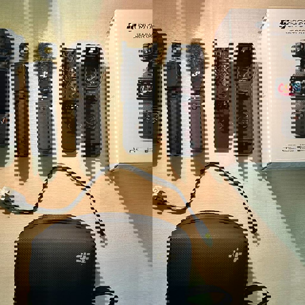 DJI Osmo Pocket 3 Creator Combo