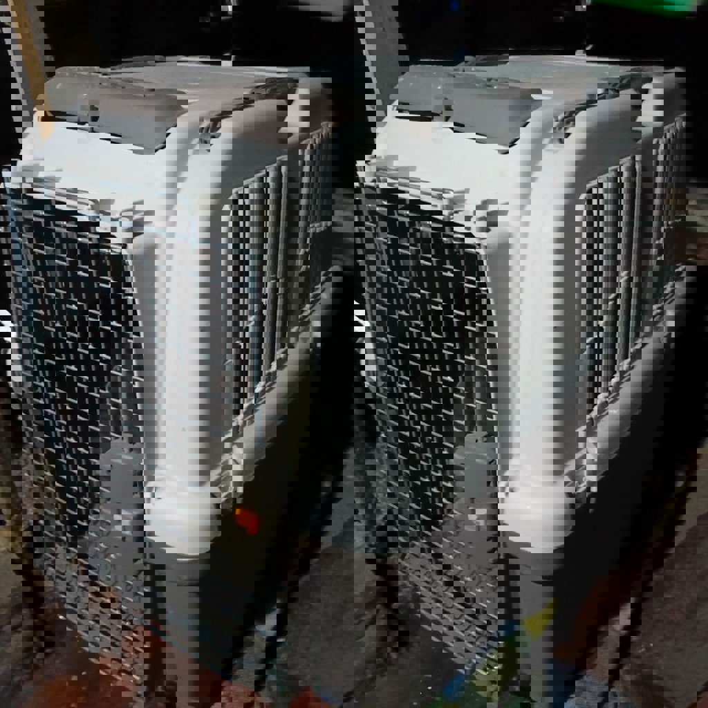 Переноска для собак Skudo