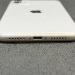 IPhone 11 - фото 3
