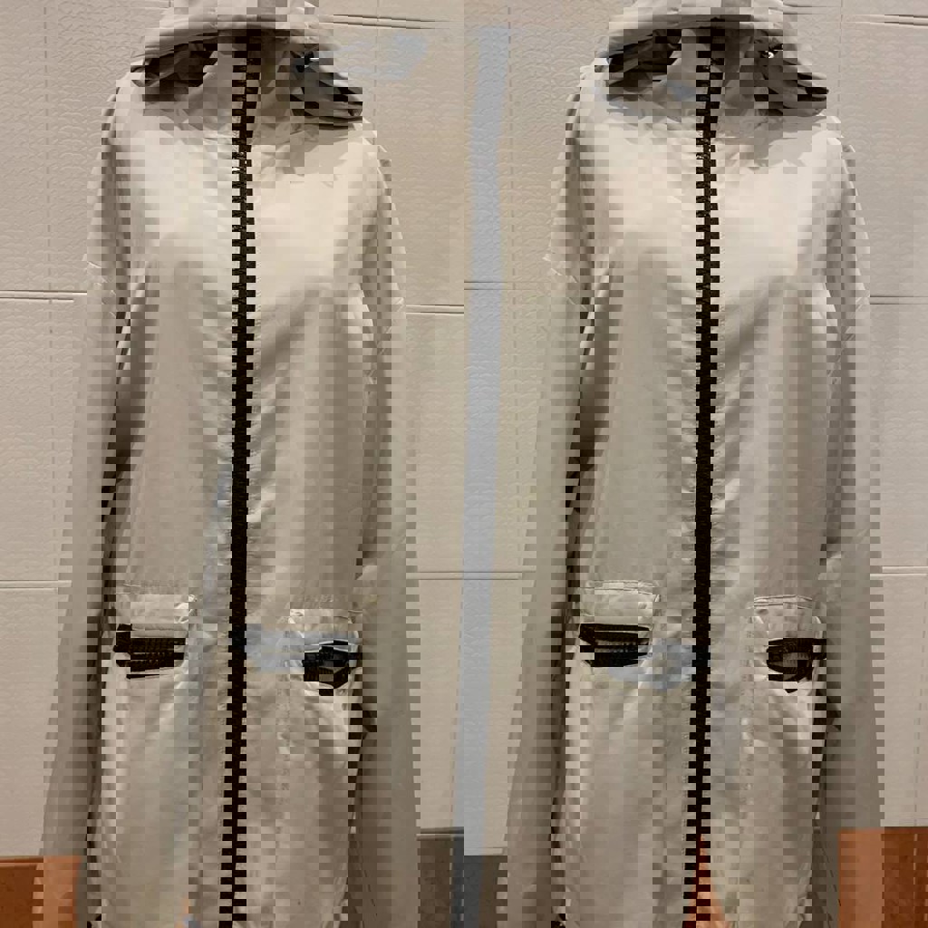 Куртка ветровка