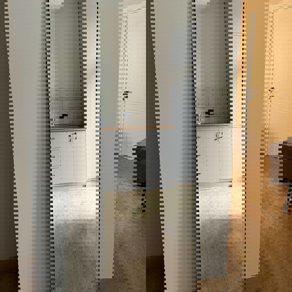 Вертикальное зеркало