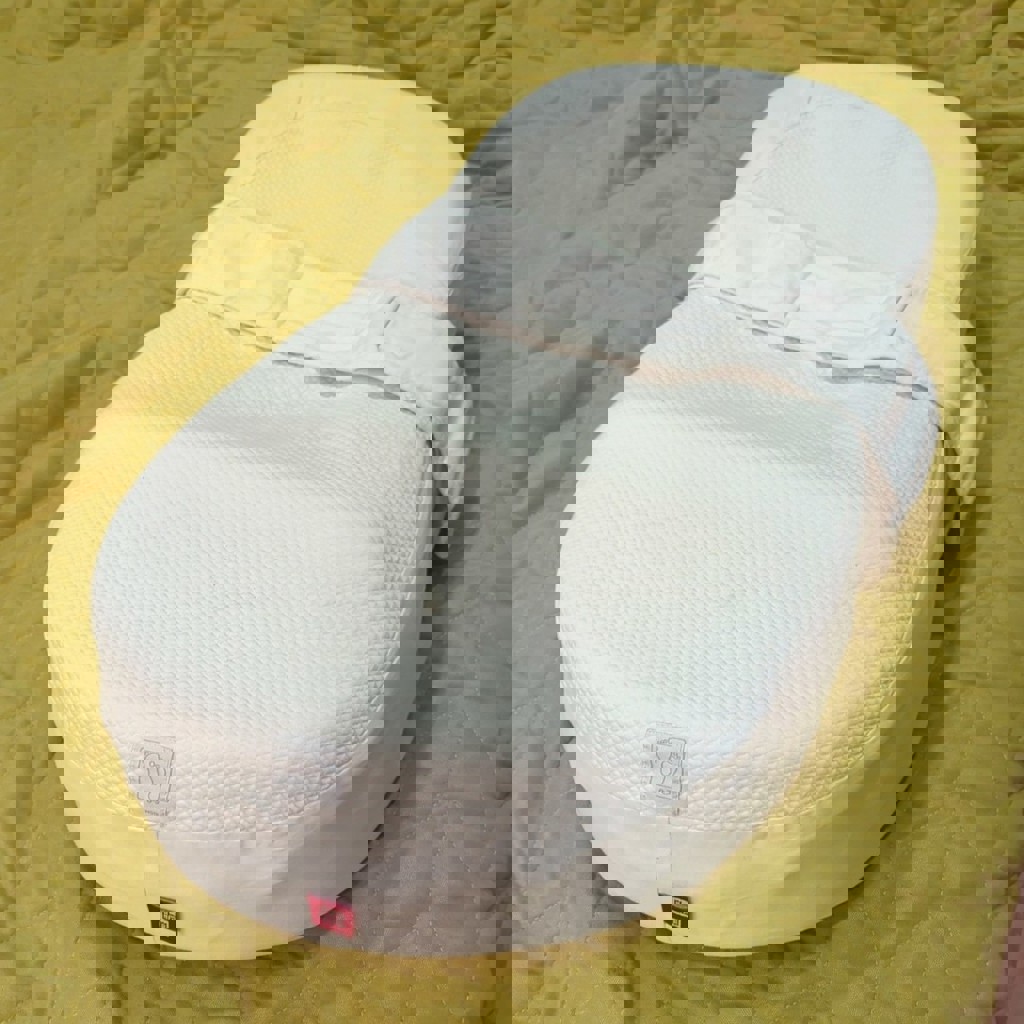 Кокон для новорожденных