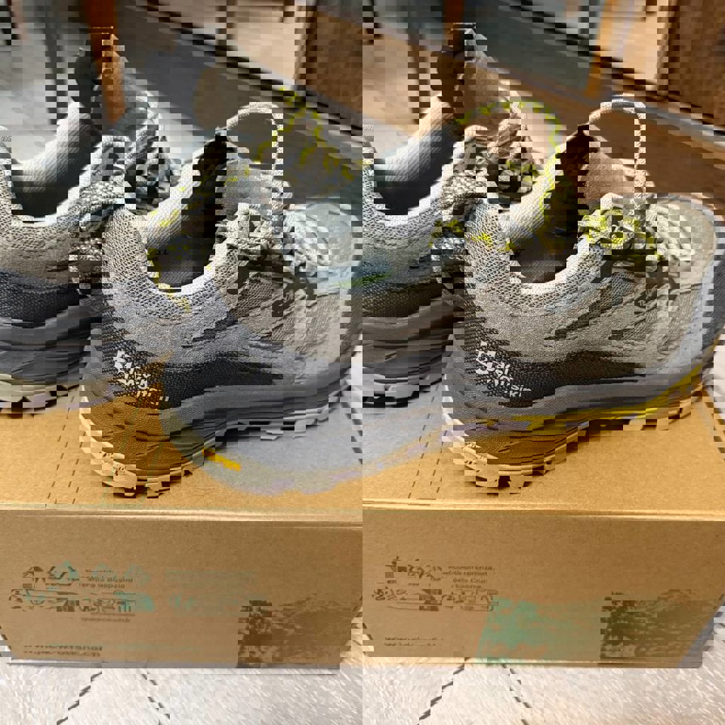 Трекинговая обувь