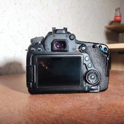 Canon 80D - фото 2