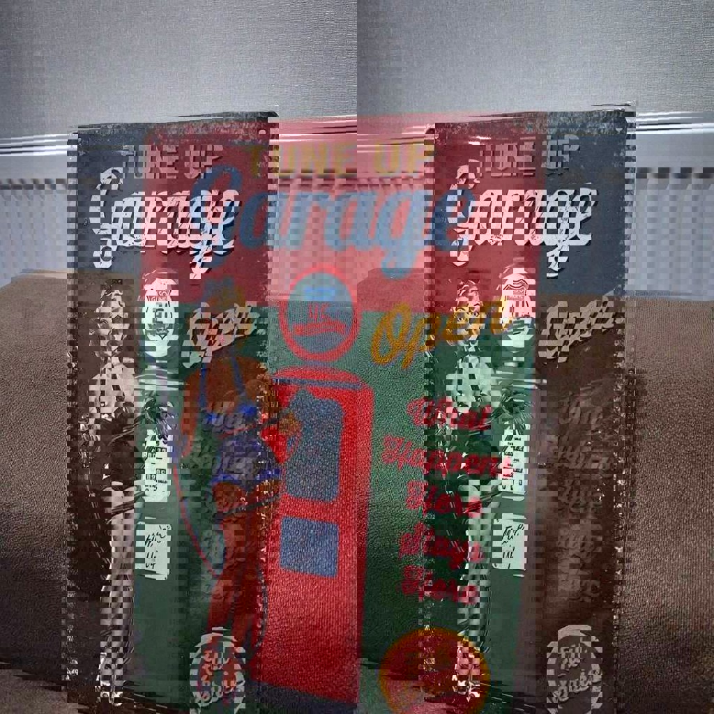 Гаражные ретро постеры