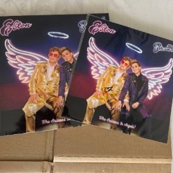 Винил Elton John с подписанной карточкой - фото 2