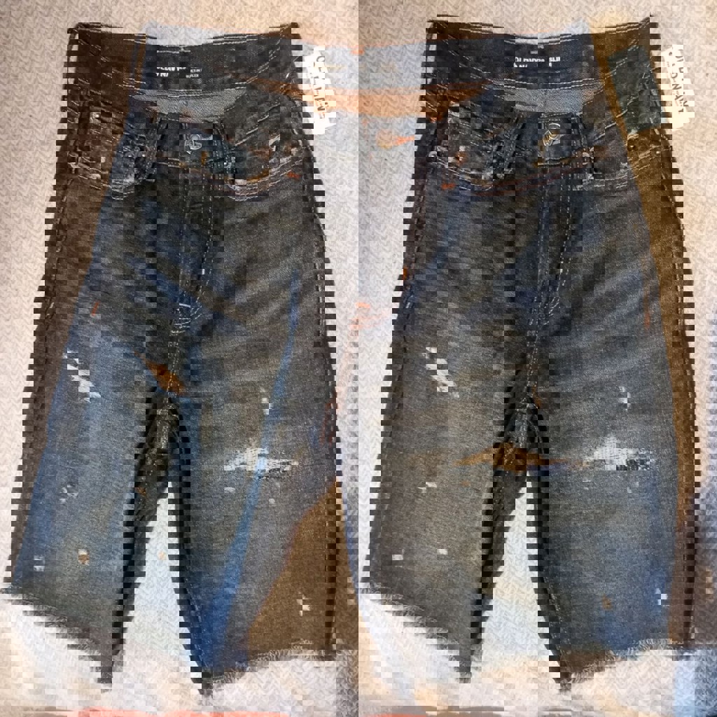 Джинсовые шорты