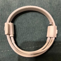 Apple USB-C to Lightning Cable - фото 3
