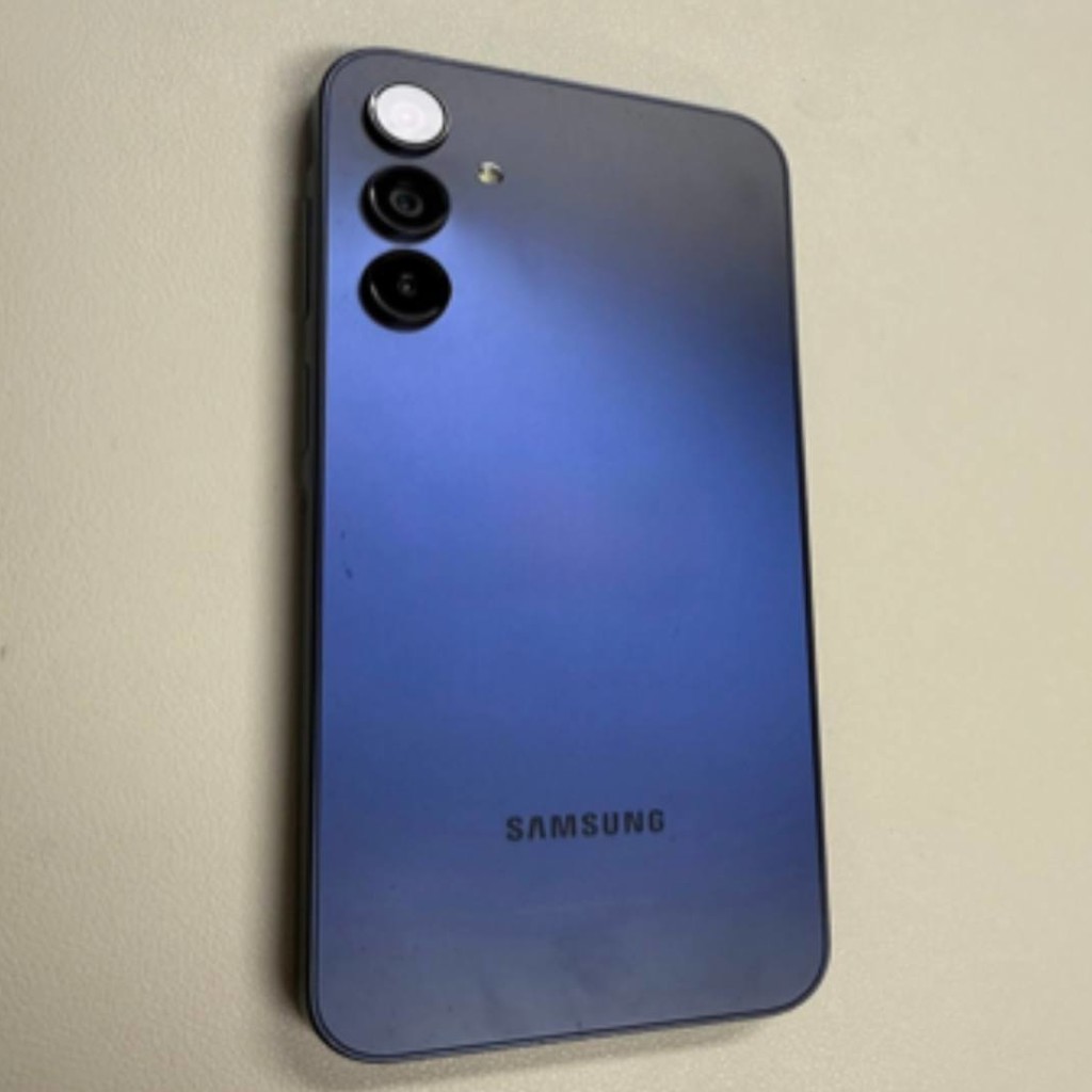 Телефон Samsung A15