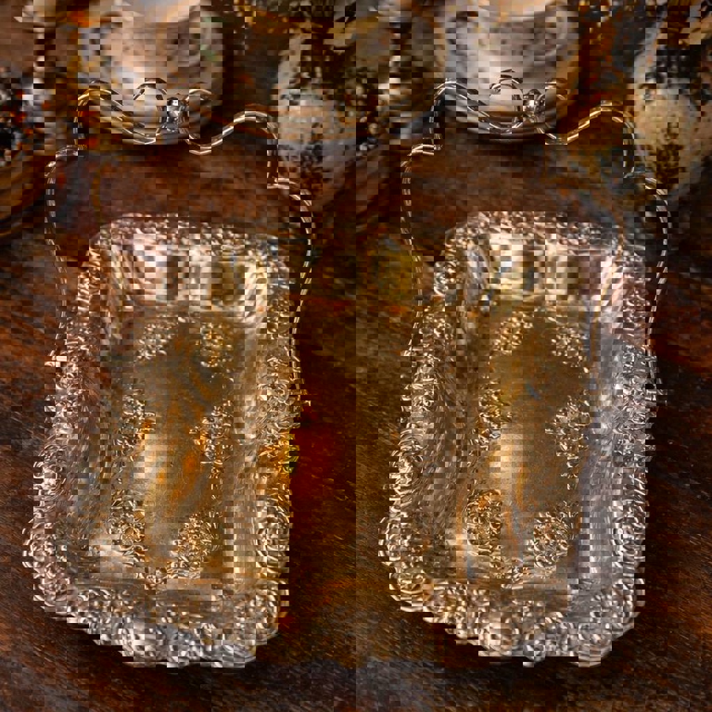 Декоративная сервировочная корзина