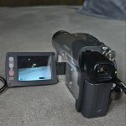 Видеокамера Sony DCR-DVD105 - фото 2