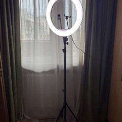 Лампа кольцевая с пультом управления - фото 4